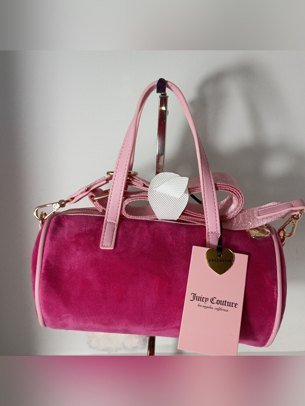 Juicy Couture Exclusive Raspberry/ Pink Velvet Barrel Bag with Fur Charm - Picture 9 of 12